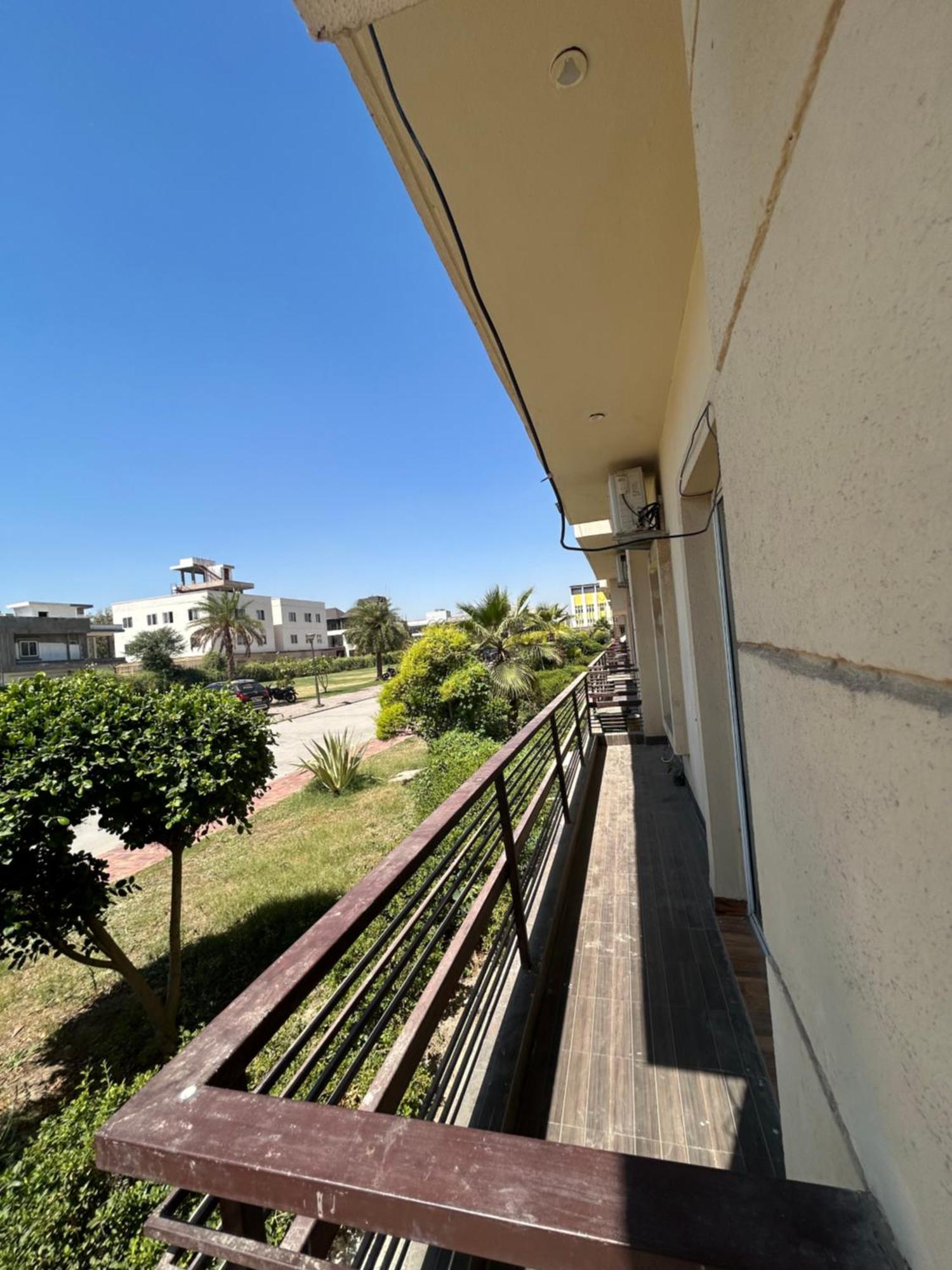 Hotel Anandan Citrine Vrindāvan Exterior foto